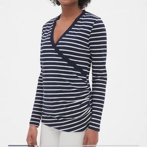 Gap Love Maternity/Nursing Crossover Top